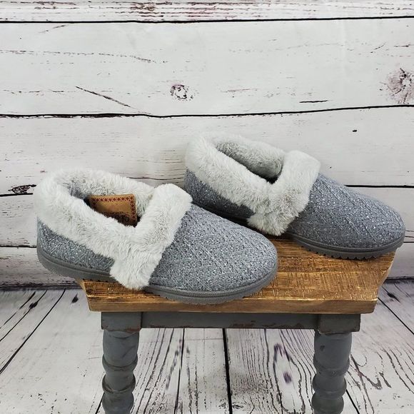 SKECHERS Cozy Lite Sweet Walk Sparkle Knit Slippers Gray Size 8 Medium BRAND NEW - Picture 1 of 5